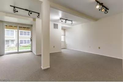 21 Eton Ct, Bedminster Township, NJ 07921 - Photo 27