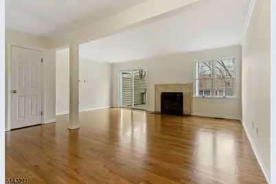 21 Eton Ct, Bedminster Township, NJ 07921 - Photo 7