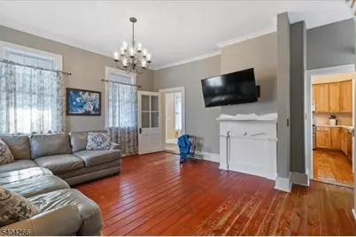 42 Main St, Hampton Boro, NJ 08827 - Photo 7