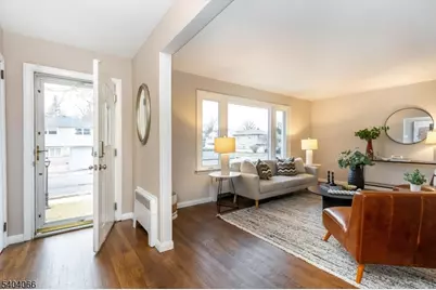 34 Skyview Rd, Bloomfield, NJ 07003 - Photo 5