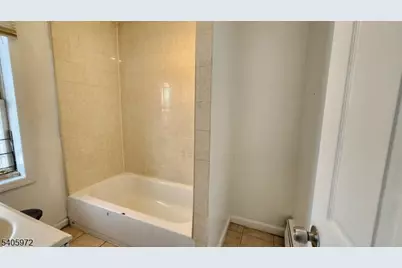 239 S 8th St, Newark, NJ 07103 - Photo 17