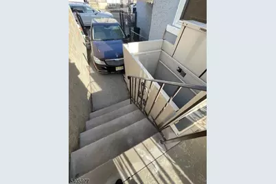 332 Lafayette St, Newark, NJ 07105 - Photo 39