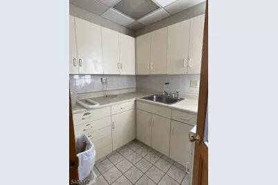 332 Lafayette St, Newark, NJ 07105 - Photo 7