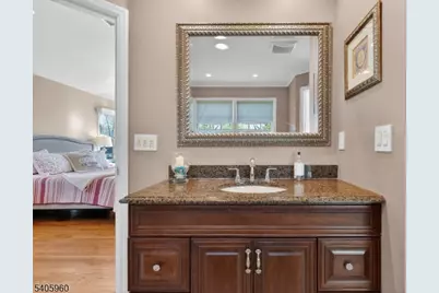 19 Springbrook Rd, Livingston, NJ 07039 - Photo 19