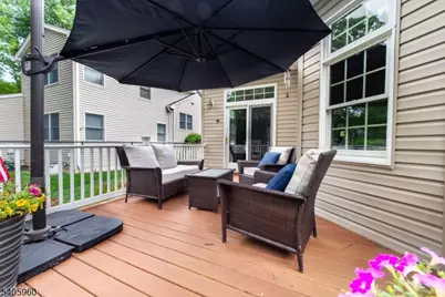 19 Springbrook Rd, Livingston, NJ 07039 - Photo 35