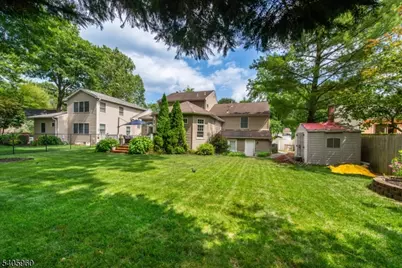 19 Springbrook Rd, Livingston, NJ 07039 - Photo 37