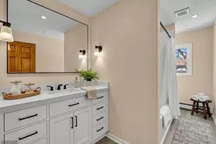 17 Brookwood Dr, Byram Township, NJ 07874 - Photo 19