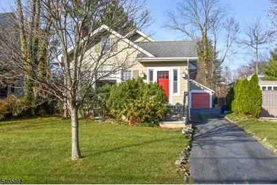 133 Pine Grove Ave, Summit, NJ 07901 - Photo 1