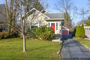 133 Pine Grove Ave, Summit, NJ 07901 - Photo 1