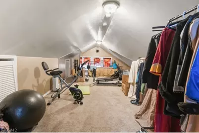 414 Martin St, Roselle, NJ 07203 - Photo 9