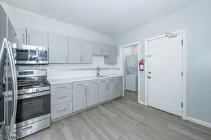 65 Grove St 1st Floor, Bloomfield, NJ 07003 - Photo 11