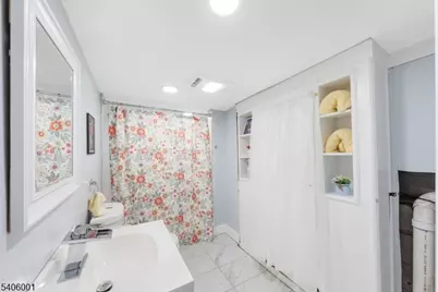 61 Keer Ave, Newark, NJ 07112 - Photo 19