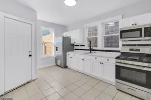 658 Magnolia Ave, Elizabeth, NJ 07206 - Photo 5