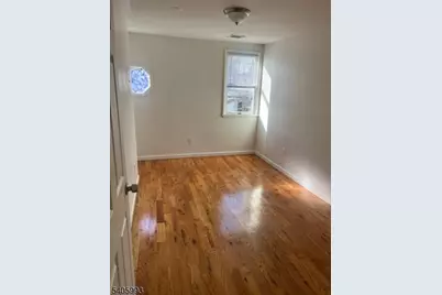 58 Brill St, Newark, NJ 07105 - Photo 5