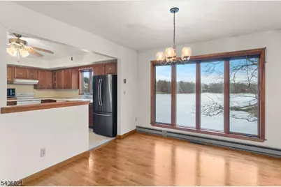 18 Valley Dr W, Vernon, NJ 07418 - Photo 9