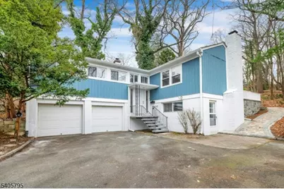 49 Pine Grove Rd, Berkeley Heights Township, NJ 07922 - Photo 1