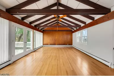 49 Pine Grove Rd, Berkeley Heights Township, NJ 07922 - Photo 15