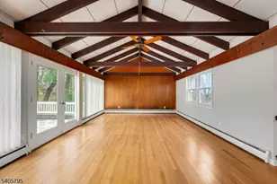 49 Pine Grove Rd, Berkeley Heights Township, NJ 07922 - Photo 15