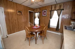 246 Washington St, Phillipsburg, NJ 08865 - Photo 9