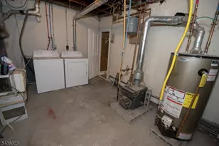 246 Washington St, Phillipsburg, NJ 08865 - Photo 11