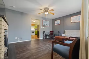 1094 Avenue C, Bayonne, NJ 07002 - Photo 3