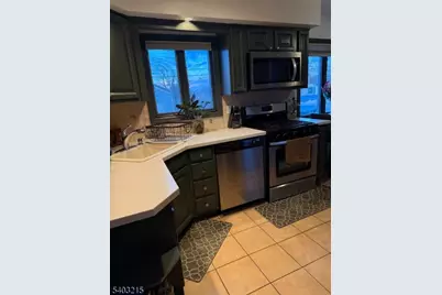 62 Sycamore Dr, Belleville, NJ 07109 - Photo 7