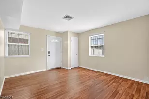 87 Merseles St, Jersey City, NJ 07302 - Photo 3