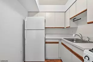 87 Merseles St, Jersey City, NJ 07302 - Photo 5