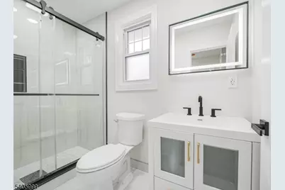 16 Grey Rock Ave, Little Falls Township, NJ 07424 - Photo 7