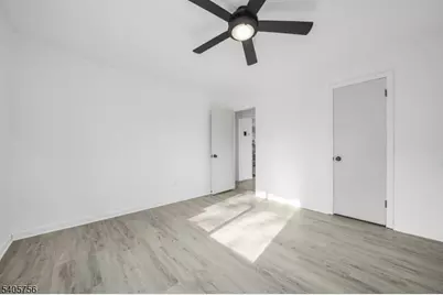 12 Carlson Pl, Parsippany, NJ 07034 - Photo 9