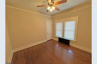 235 Plainfield Ave, Berkeley Heights Township, NJ 07922 - Photo 9