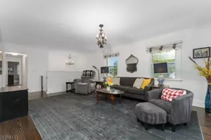 173 W Oak St, Bernards Township, NJ 07920 - Photo 5