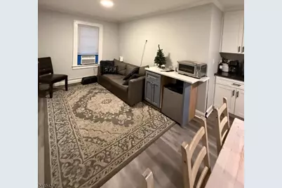 210 E Henry St, Linden, NJ 07036 - Photo 5