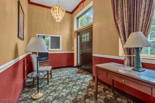 933 Lee Ave, Alpha, NJ 08865 - Photo 5