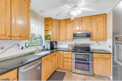 136 Stedwick Dr, Mount Olive, NJ 07828 - Photo 3