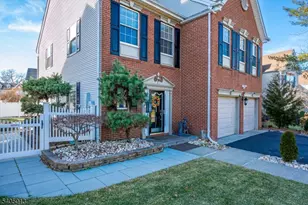 9 Magellan Way, Franklin Township, NJ 08823 - Photo 3