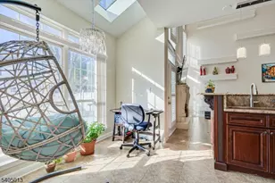 9 Magellan Way, Franklin Township, NJ 08823 - Photo 17