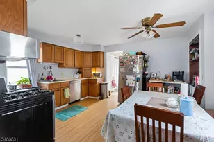826 Sigsbee Ave, Alpha, NJ 08865 - Photo 5