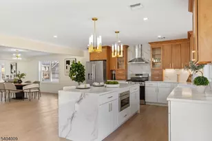 461 Thoreau Terrace, Union Township, NJ 07083 - Photo 9