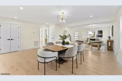 461 Thoreau Ter, Union Township, NJ 07083 - Photo 5