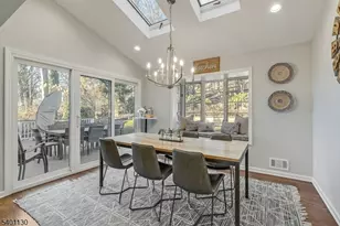 986 Chimney Ridge Dr, Springfield, NJ 07081 - Photo 9