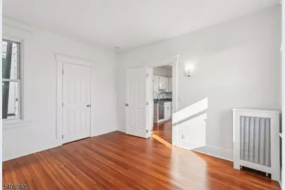 125 Madeline Ave, Clifton, NJ 07011 - Photo 5