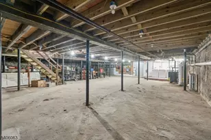 125 Madeline Ave, Clifton, NJ 07011 - Photo 37