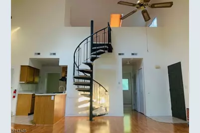 8 Augusta Dr #8, Vernon, NJ 07462 - Photo 3