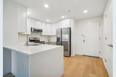 1 Carriage City Plz #1509, Rahway, NJ 07065 - Photo 3