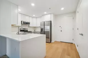 1 Carriage City Plz, Rahway, NJ 07065 - Photo 3