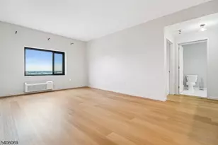 1 Carriage City Plz, Rahway, NJ 07065 - Photo 7