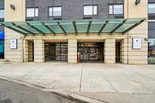 1 Carriage City Plz, Rahway, NJ 07065 - Photo 31