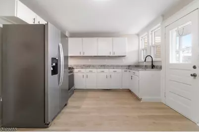 233 Irwin St, Phillipsburg, NJ 08865 - Photo 9