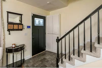 10 Lincoln Ave, Lambertville, NJ 08530 - Photo 3